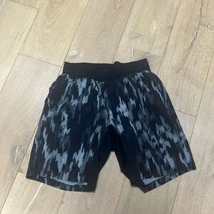 Lulu lemon lined shorts